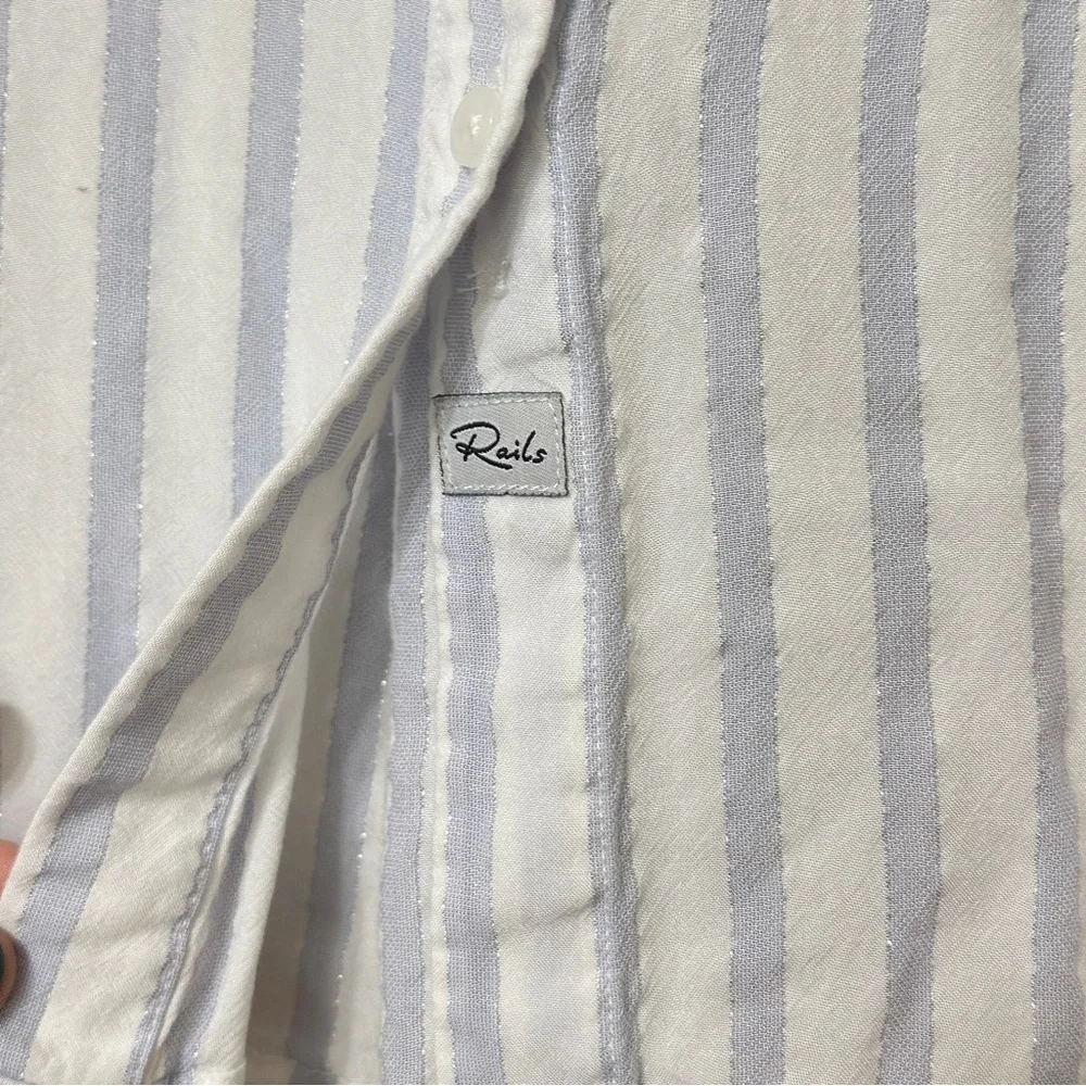 Rails White & Blue Striped Button Down Shirt Size XS Long Sleeves Lightweight - Picture 6 of 10